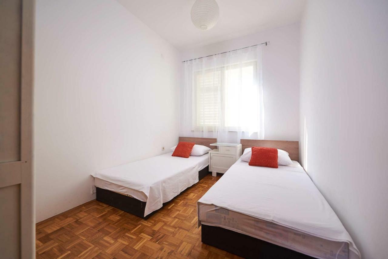 Apartments Lara Стобреч Екстер'єр фото